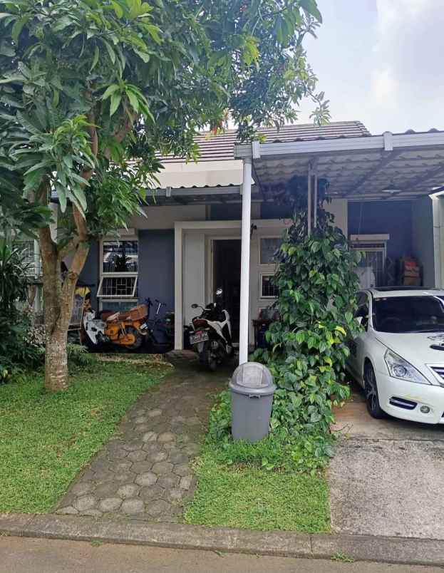 rumah one gate system di forres hills mijen semarang