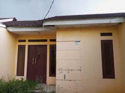 rumah over kredit siap huni view persawahan