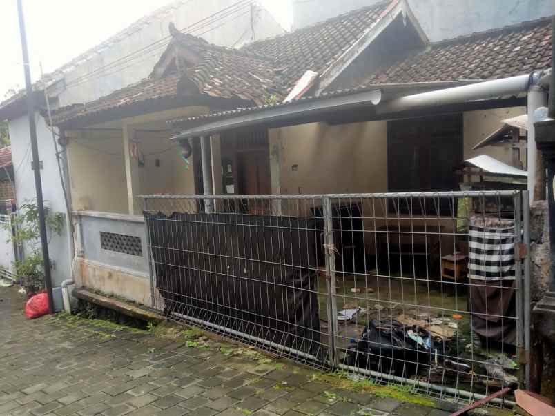 rumah perlu renovasi di ubung denpasar