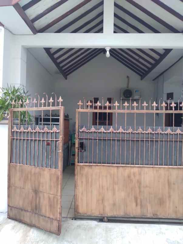 rumah rapi siap huni harapan indah