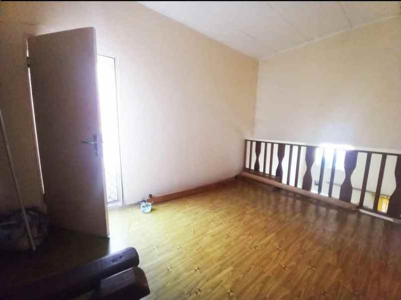 rumah second dalam komplek banjar wijaya tangerang