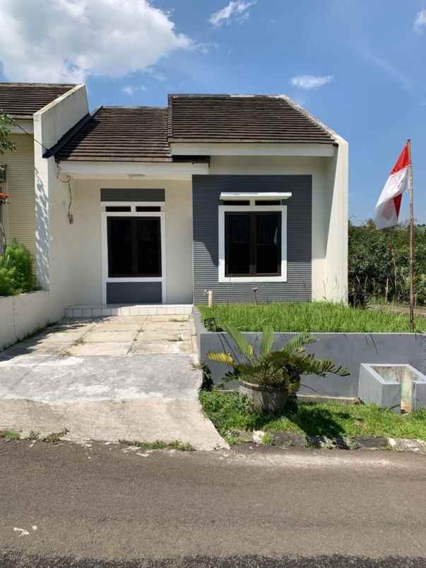 rumah seken di bogor selatan