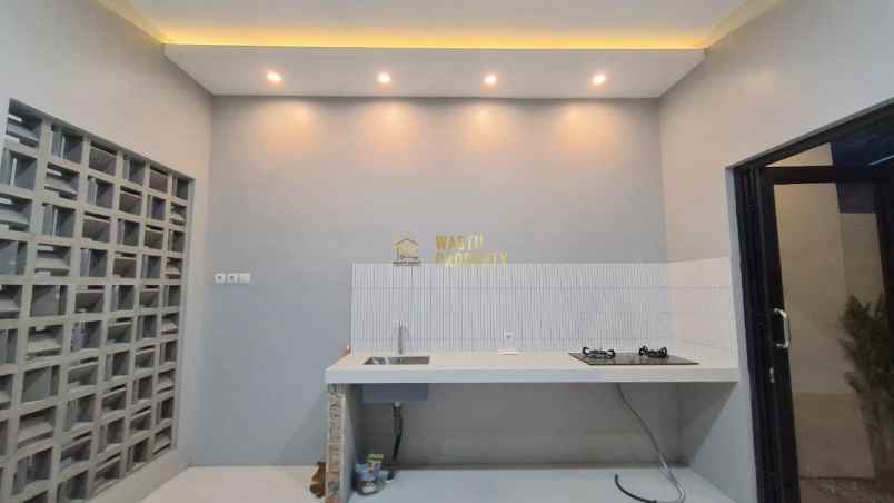 rumah siap huni dekat exit tol maguwoharjo sleman