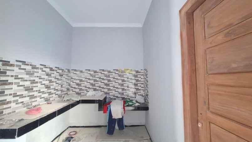 rumah siap huni dekat sd negeri di selomartani kalasan