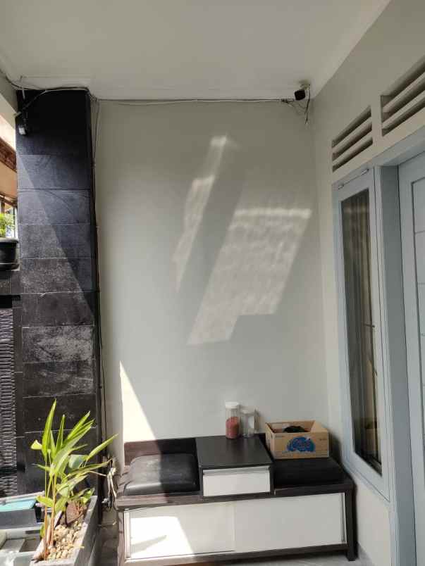 rumah siap huni deplu bintaro