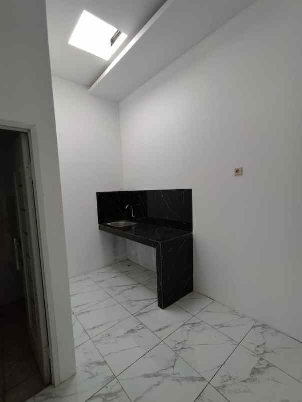 rumah siap huni di setu bekasi