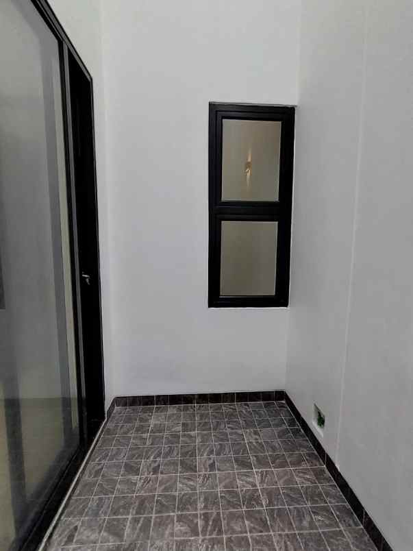 rumah siap huni di taman wisma asri bekasi utara