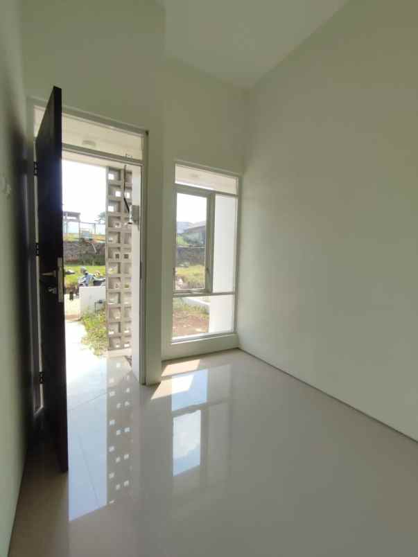 rumah siap huni lokasi dekat kampus brawijaya