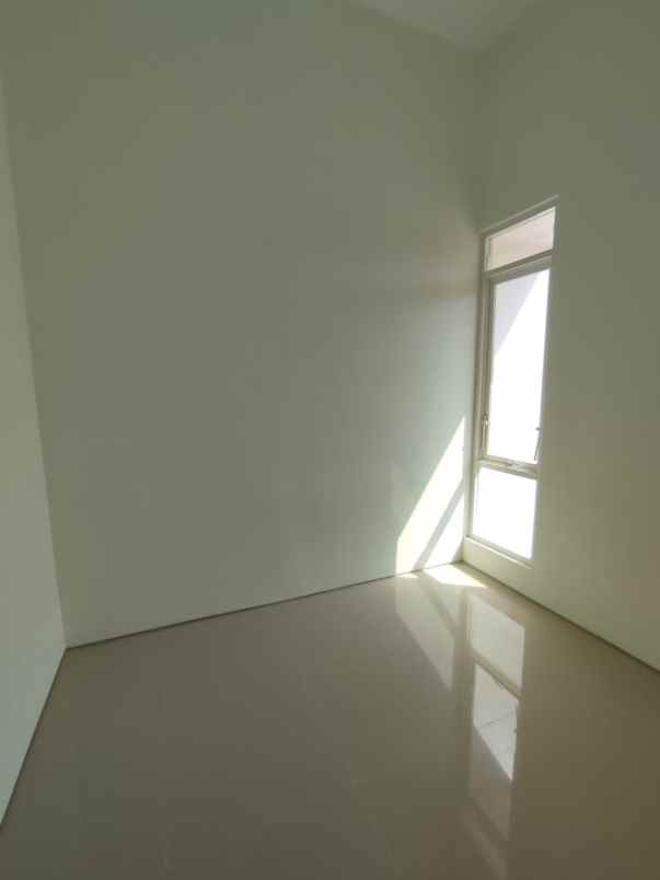 rumah siap huni lokasi dekat kampus brawijaya