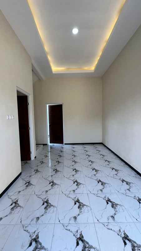 rumah siap huni lokasi dekat rst soepraoen