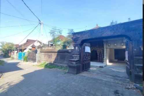 rumah tinggal strategis area batu bulan