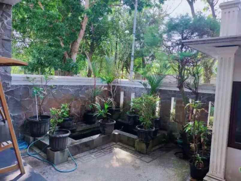 rumah toko gudang pinggir jl kaliurang km 9 gito gati