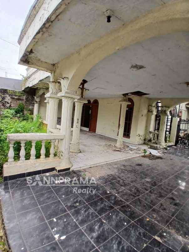 rumah tua hook hitung tanah perumnas beji imlin