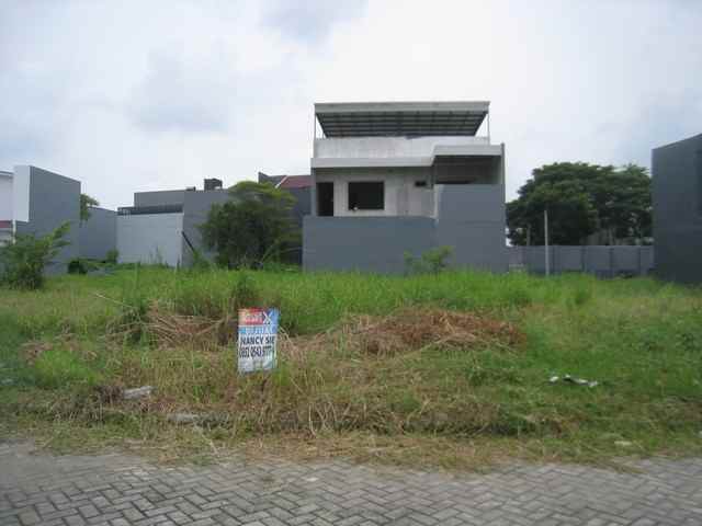 tanah di dian istana komplek dpr surabaya