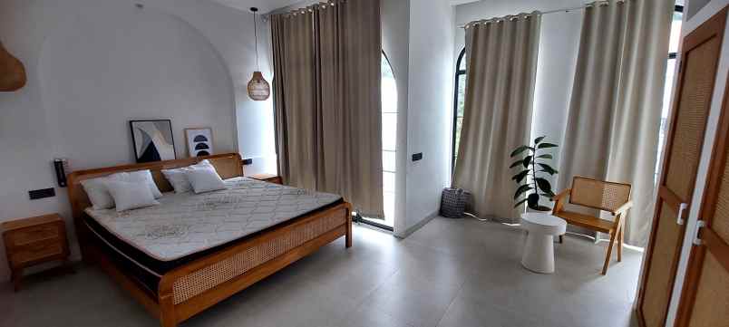 villa mewah full furnish hanya 10 menit ke canggu bali