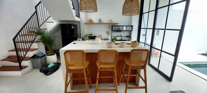villa mewah full furnish hanya 10 menit ke canggu bali