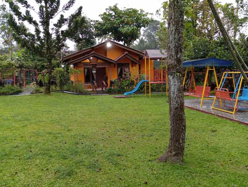 villa relanda murah cisarua puncak semi cottage