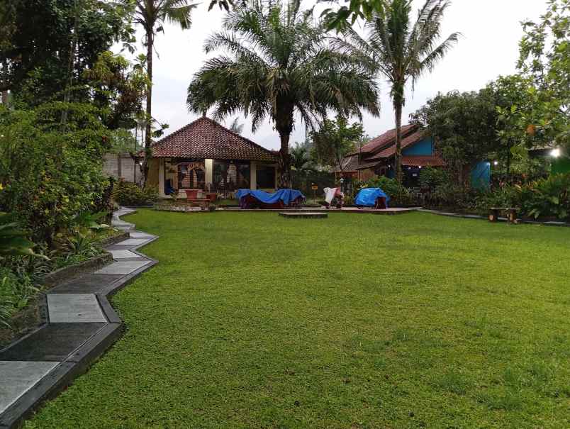 villa relanda murah cisarua puncak semi cottage