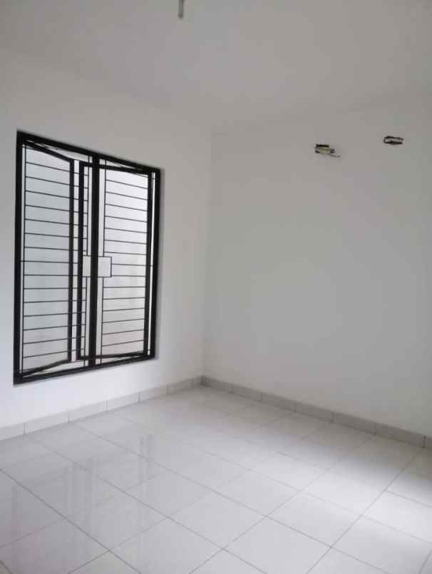 year end sale legenda wisata cibubur