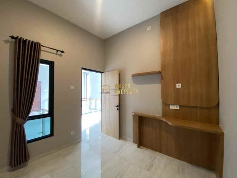 8 unit rumah 2 lantai one gate di kulon progo