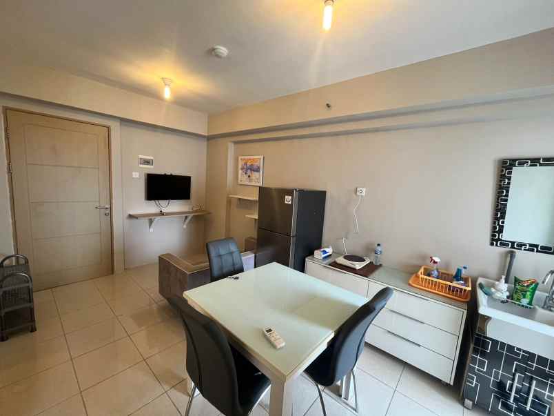 apartemen educity princeton type 2br lantai 28