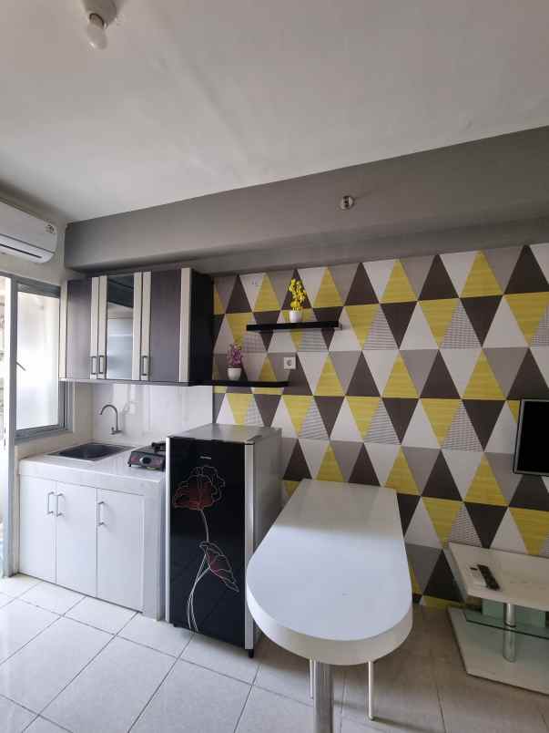 apartement educity tower yale full furnish siap huni