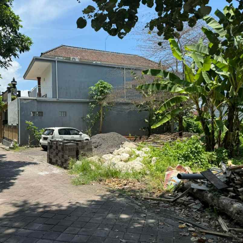 dijual 3 are jl tumbak bayuh pererenan mengwi badung