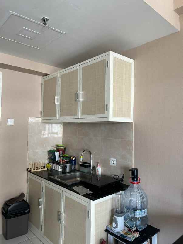 dijual apartemen apartement uc