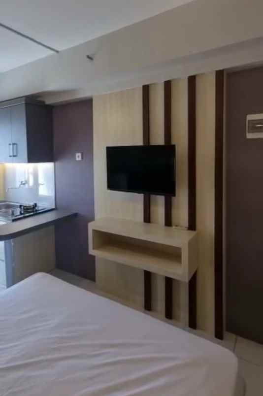 dijual apartemen educity stanford