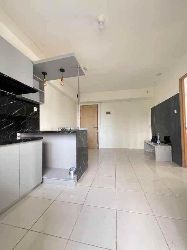 dijual apartemen educity stanford