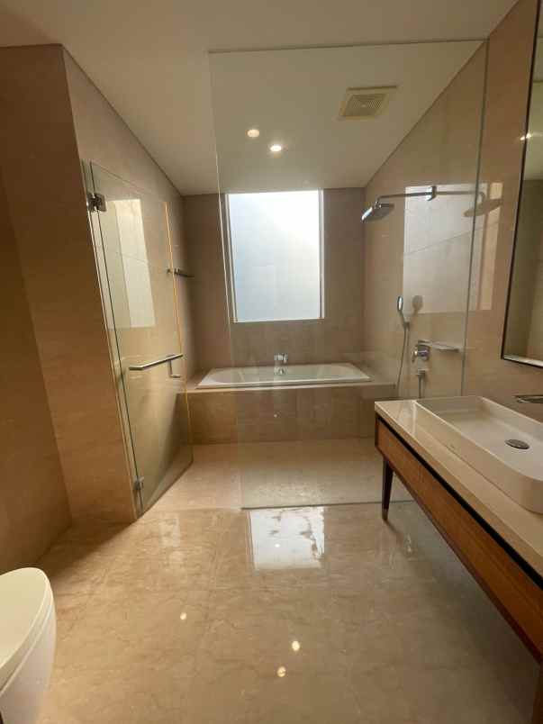 dijual apartemen pakubuwono spring