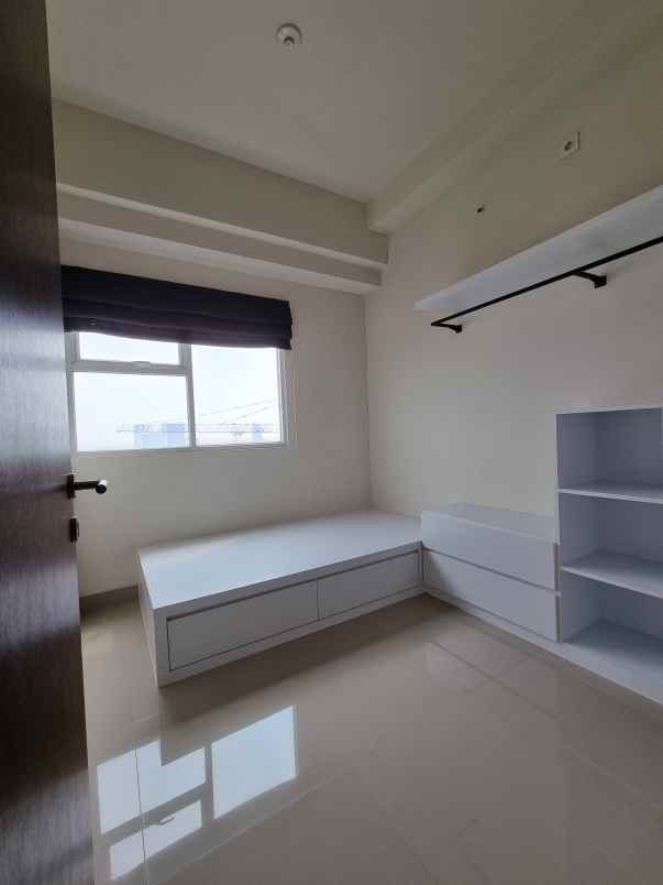 dijual apartemen parkland avenue unit 2609b