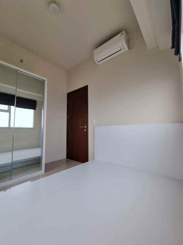 dijual apartemen parkland avenue unit 2609b