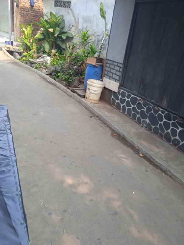 dijual bu tanah rumah kontrakan