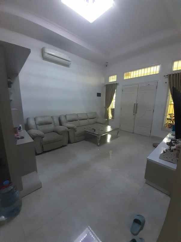 dijual cepat b u full furnished