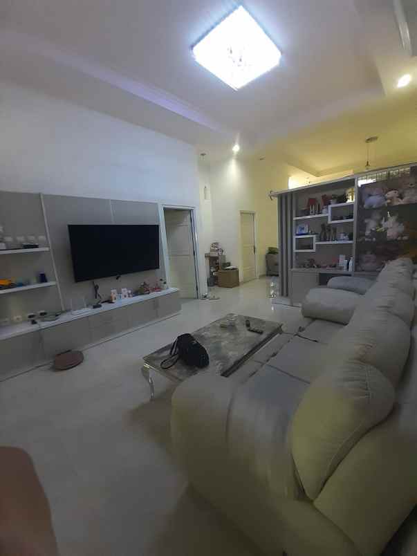 dijual cepat b u full furnished