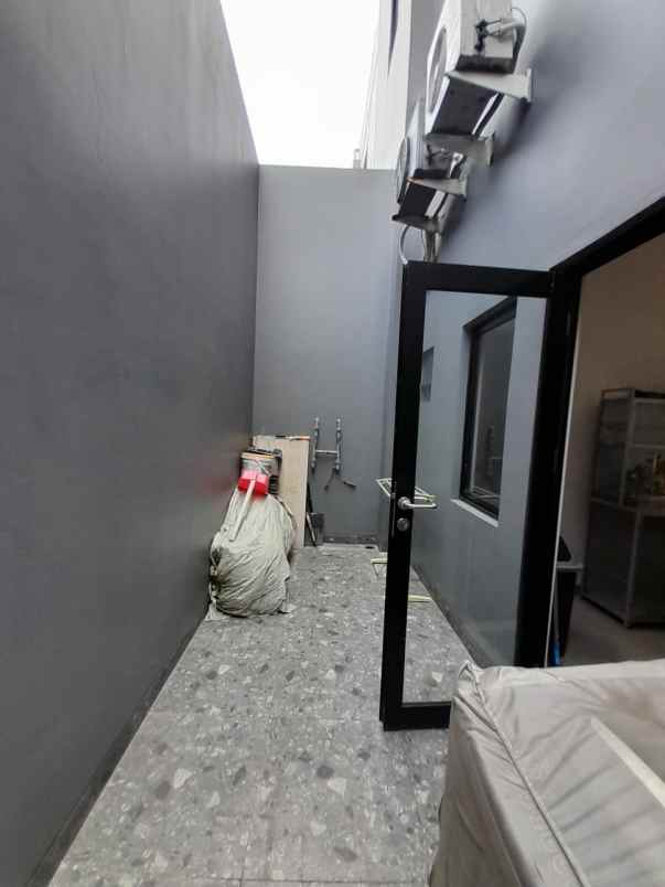 dijual cepat ruko terrace 9 suvarna sutera tangerang