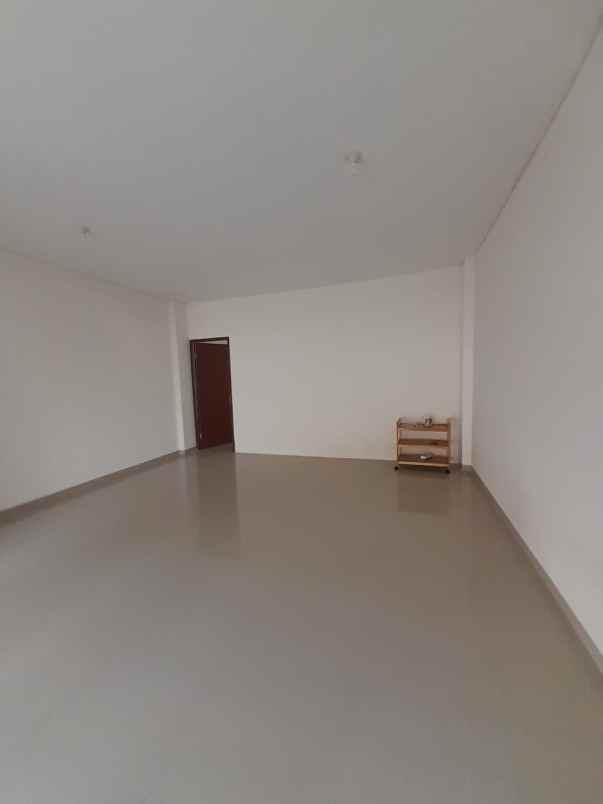 dijual cepat ruko terrace 9 suvarna sutera tangerang