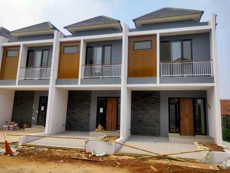 dijual cepat rumah 2 lantai di pamulang