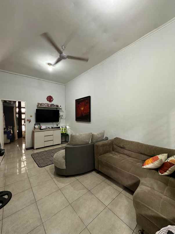 dijual cepat rumah 2lt modern mewah medan sunggal