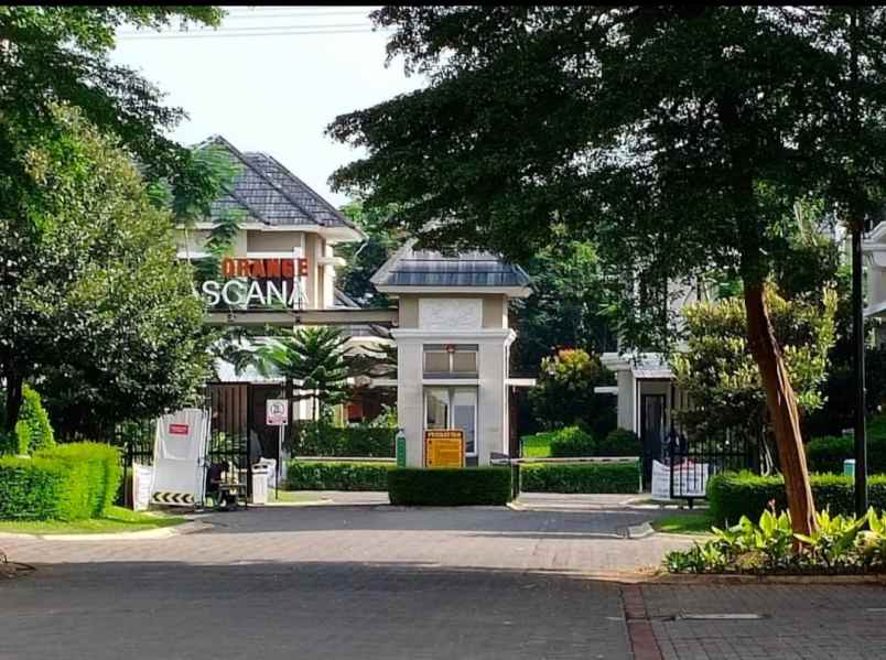 dijual cepat rumah di citra lake sawangan