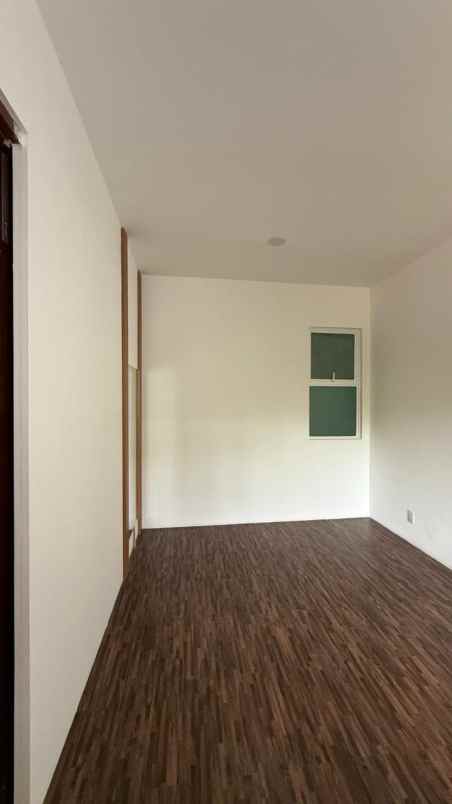 dijual dan disewakan rumah raffles hills cibubur