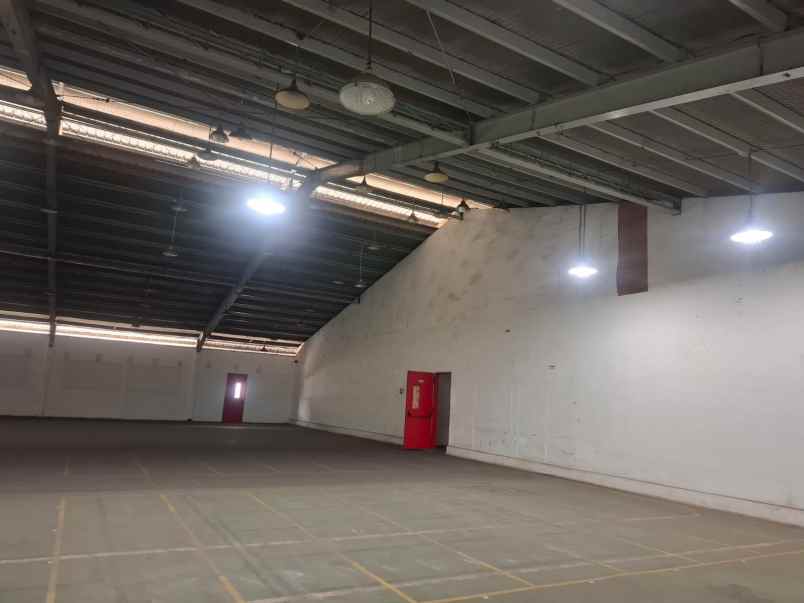 dijual disewa gudang di kawasan industri pulogadung