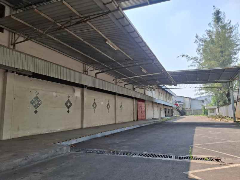 dijual disewa gudang di kawasan industri pulogadung