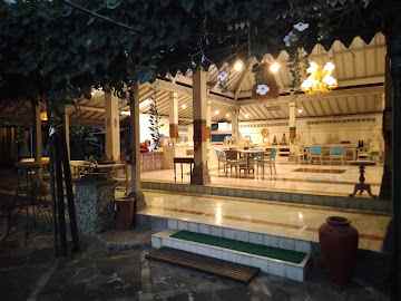 dijual hotel bintang 3 di jogja kota