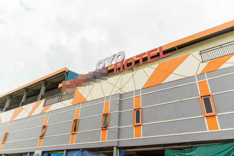 dijual hotel jl patimura kabil kec