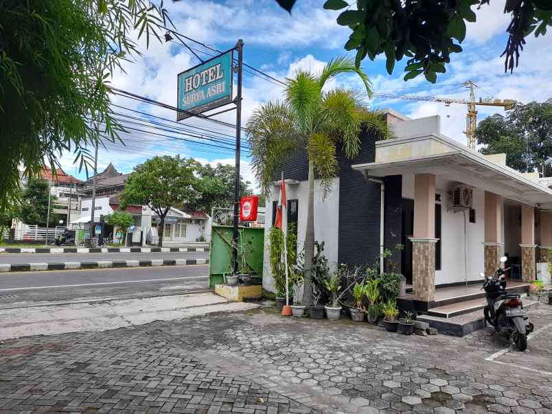 dijual hotel jl ringroad utara