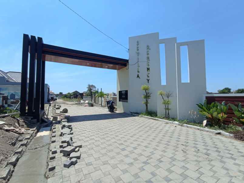 dijual hunian dreams 700 jutaan diklaten selatan