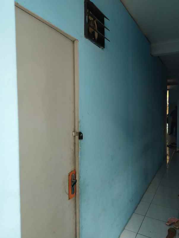 dijual kost gajah mada