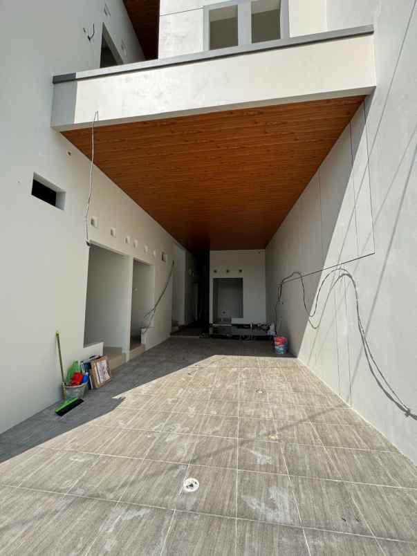 dijual kost kaliurang km 13